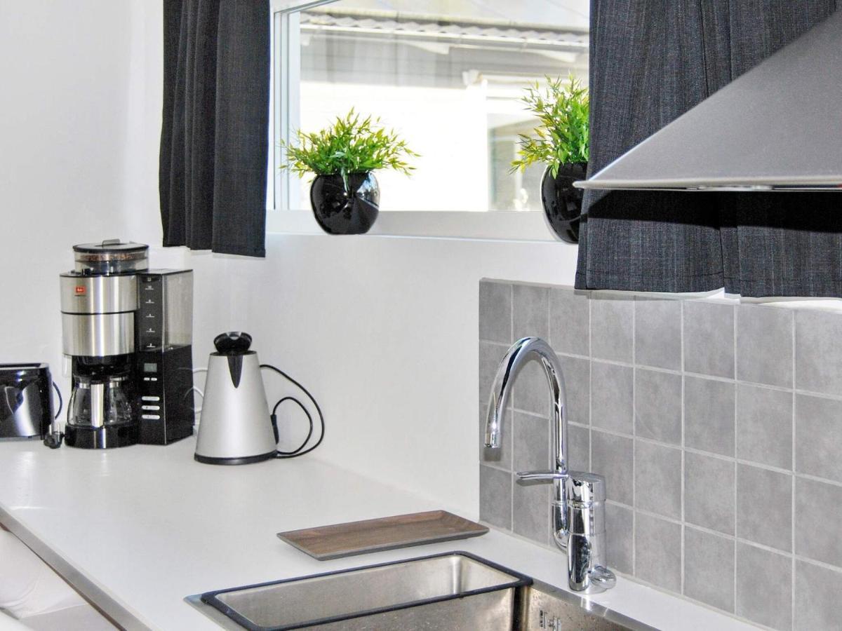 4 Person Holiday Home In L Ddek Pinge Löddeköpinge 外观 照片
